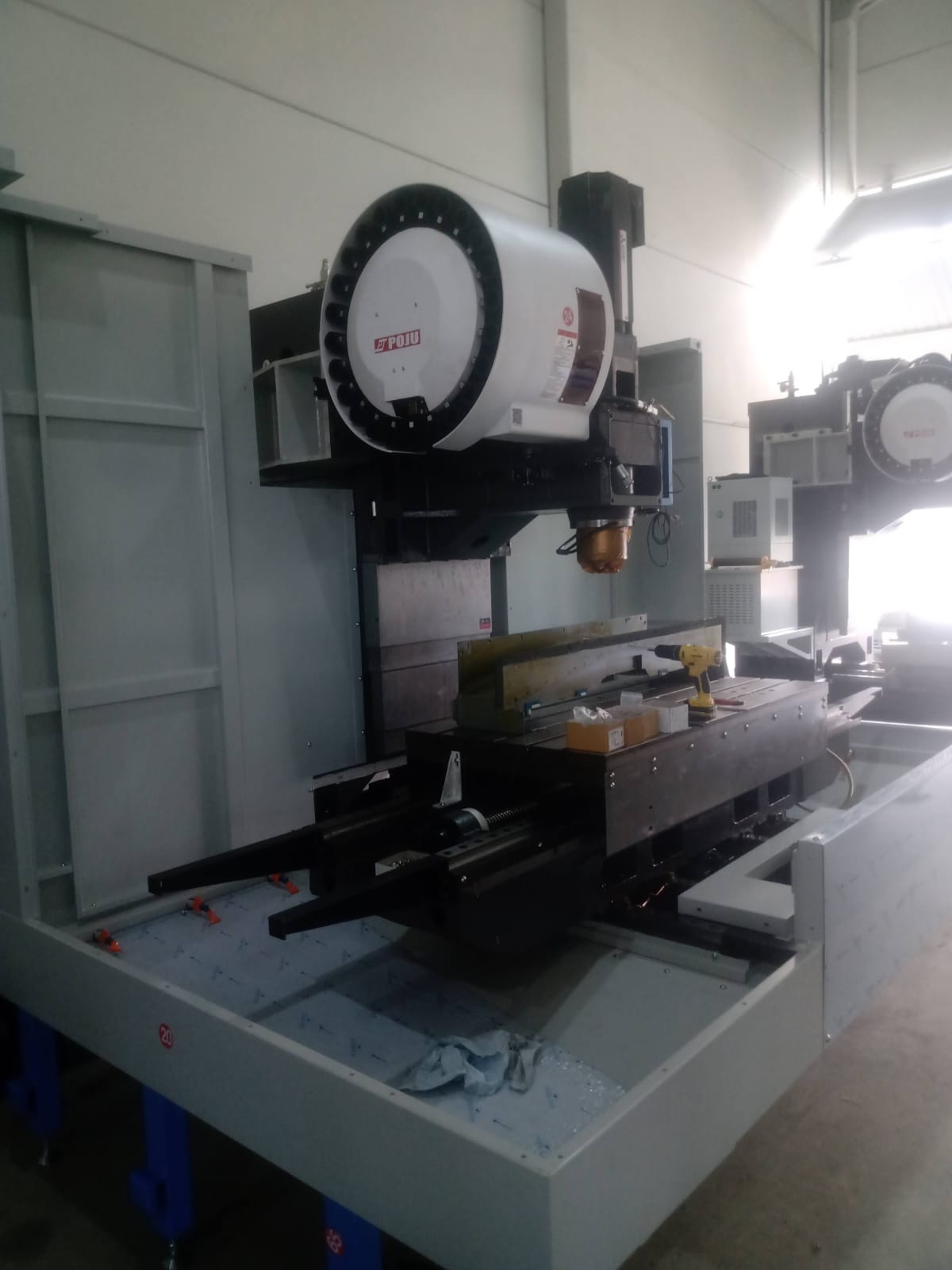 Registro 4 da montagem de máquina importada recebida desmontada